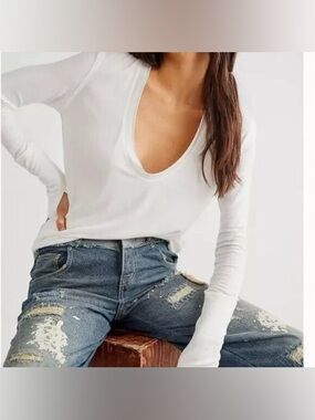 Free People Long Sleeve V Neck